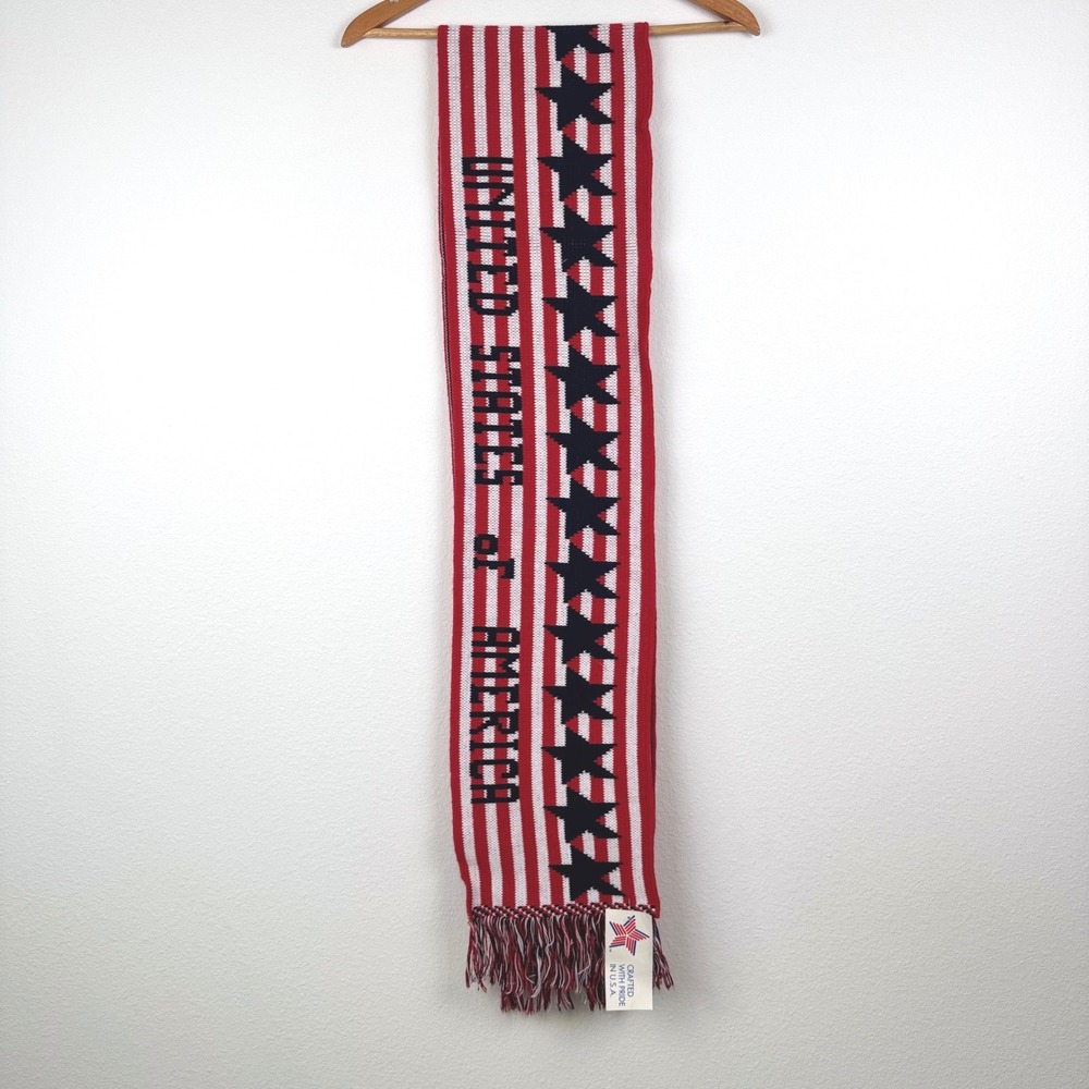 New Vintage USA Scarf Unisex OS Red White Blue NEW Patriotic Stars Stripes Knit